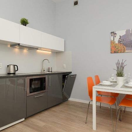 Central Planty Park Apartment Lobzowska By Noclegi Renters Krakov Exteriér fotografie