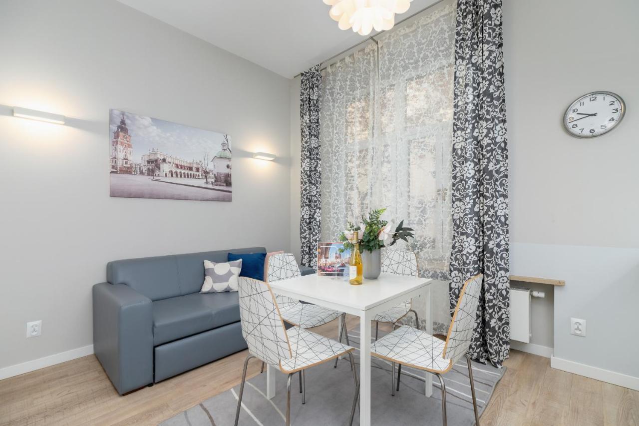 Central Planty Park Apartment Lobzowska By Noclegi Renters Krakov Exteriér fotografie