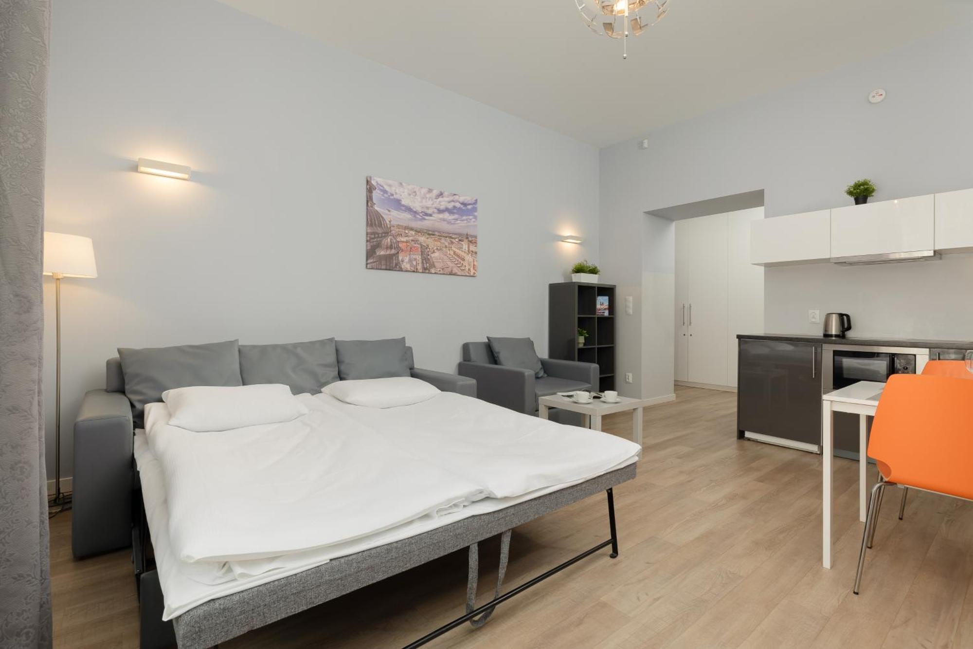 Central Planty Park Apartment Lobzowska By Noclegi Renters Krakov Exteriér fotografie