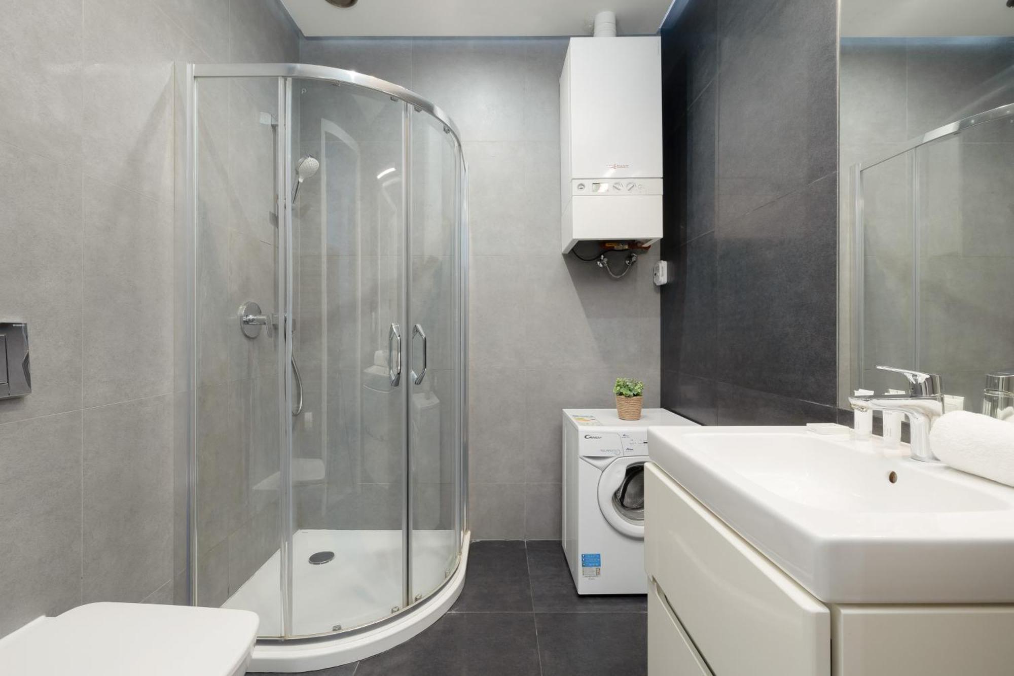 Central Planty Park Apartment Lobzowska By Noclegi Renters Krakov Exteriér fotografie