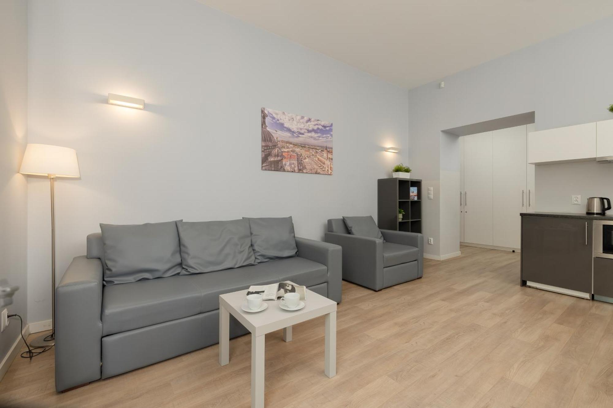 Central Planty Park Apartment Lobzowska By Noclegi Renters Krakov Exteriér fotografie